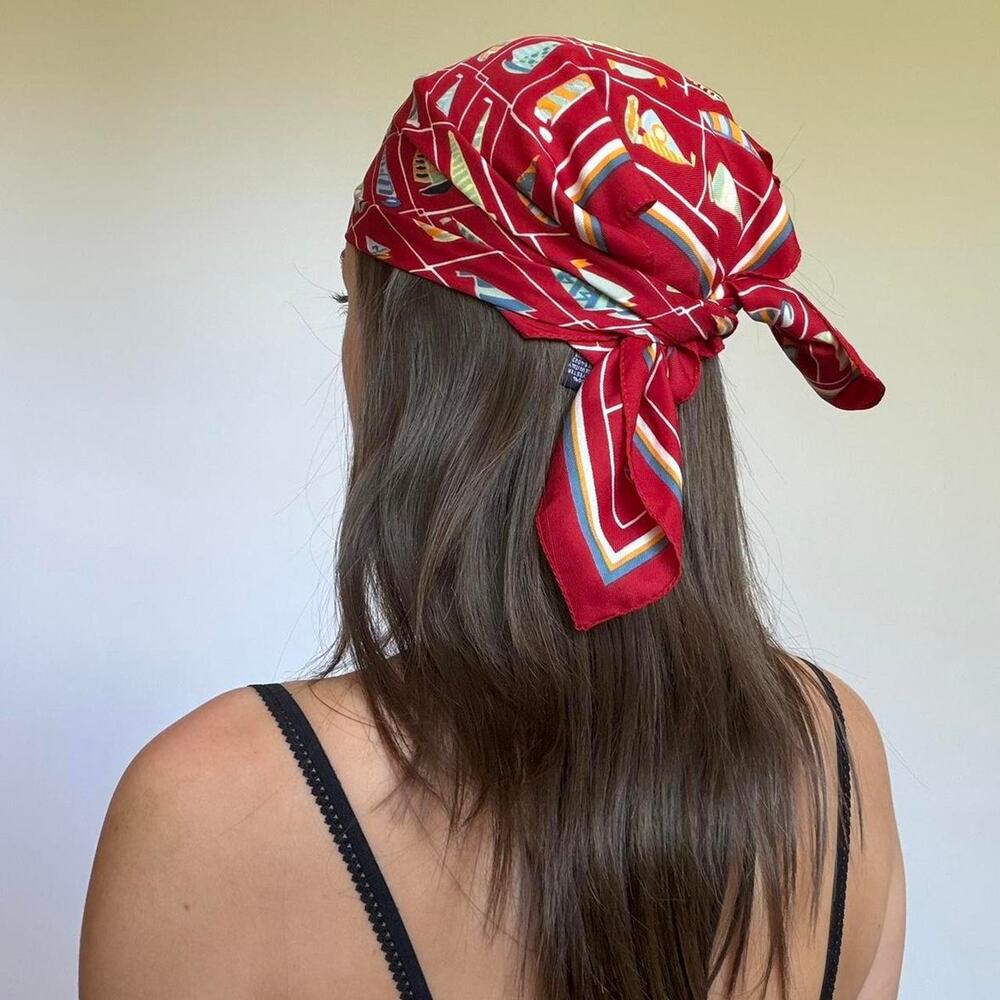 Vintage Gap Red Scarf